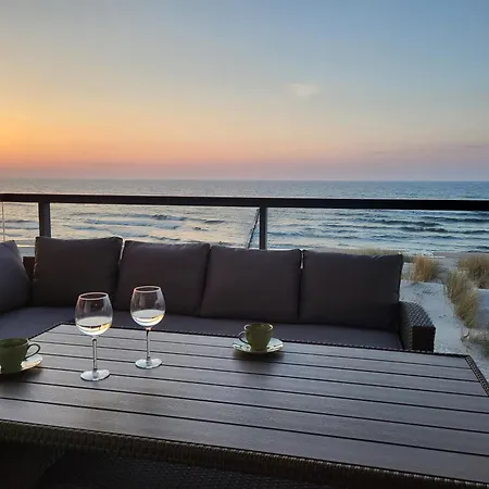 Dune - Frontowy Widok Na Morze W Gardenia