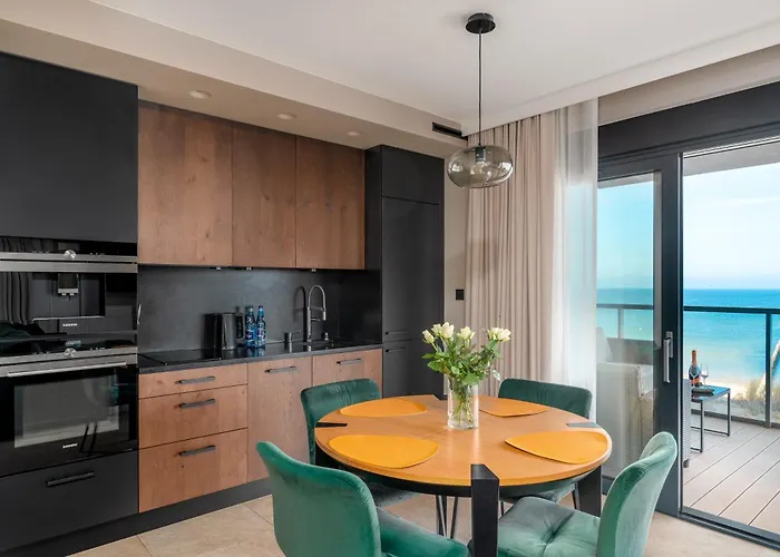 Dune - Frontowy Widok Na Morze W Gardenia Dziwnów